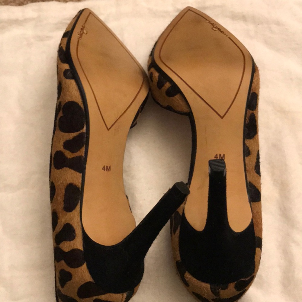 Shoes - Picture 4 of 4